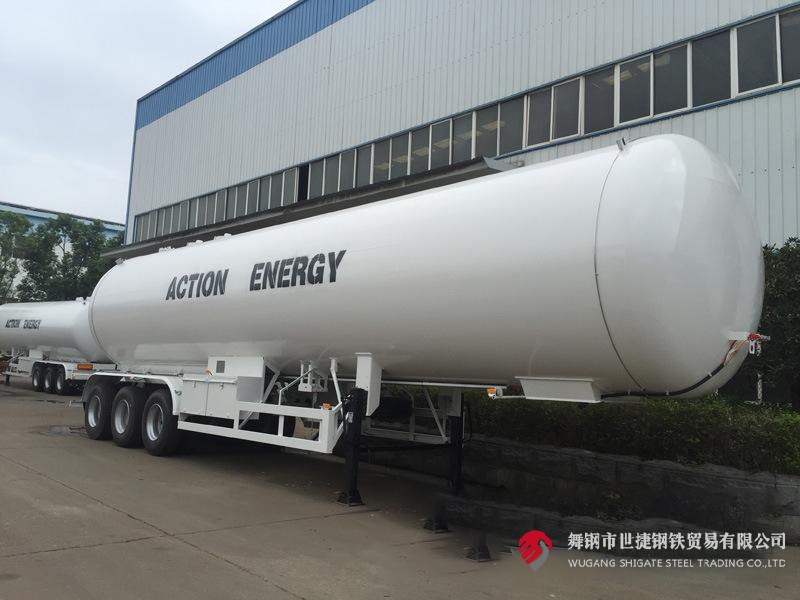 5月5日，河鋼集團舞鋼公司承接一單低溫壓力容器鋼板生產合同，將用于“一帶一路”重點項目，中巴經濟合作項目——巴基斯坦鐵路移動罐車的建設。